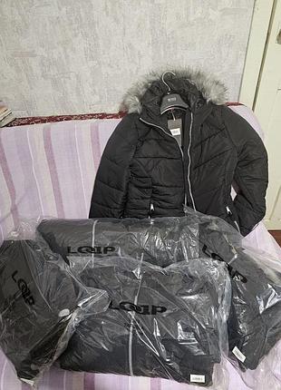 Женская зимняя куртка, новая с бирками. размеры s m xl