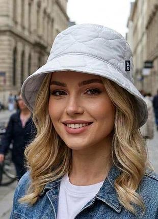 Нова стьобана панама levi's (з бірками) / оригінал s/m