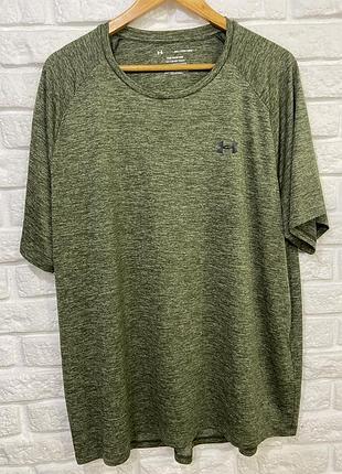 Футболка under armour