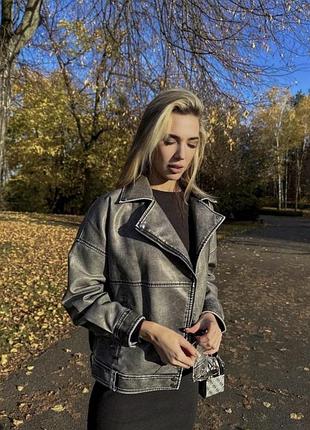Куртка з еко шкіри