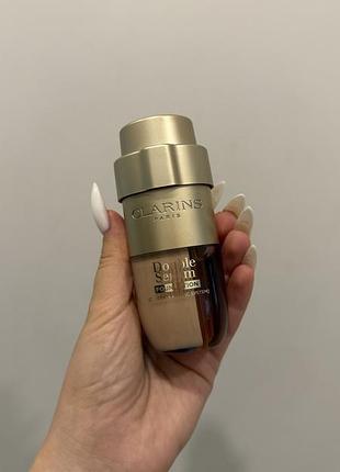 Тональний крем clarins double serum foundation