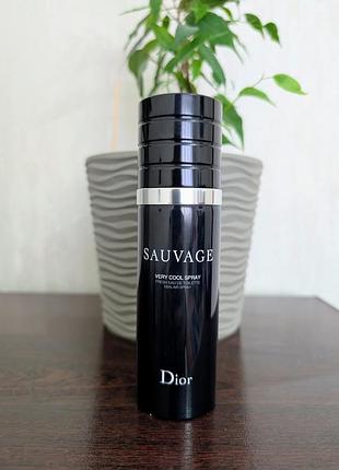 Туалетная вода, dior savage very cool spray, без нескольких распылений, вес флакона без крышки 122 гр.(полный без крышки 125.8. первый выпуск 2017 год