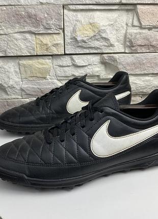 Оригінальні сороконіжки nike majestry tf