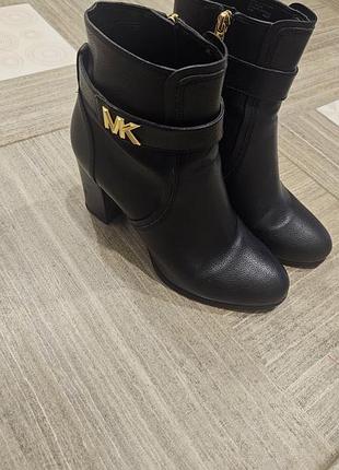 Черевики жіночі michael kors чорні