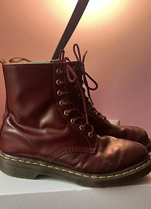 Dr.martens vegan leather boots черевики