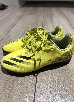 Сороконіжки , бутси  adidas 35 розмір