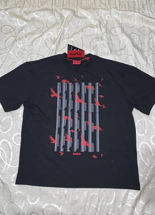 Чоловіча футболка hugo menswear digraph graphic bird print. оригінал