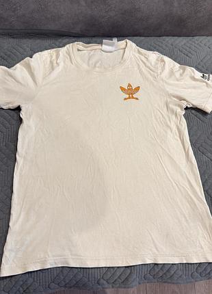 Чоловіча футболка adidas