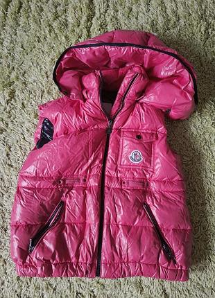 Жилетка для дівчинки moncler рожева 8 років