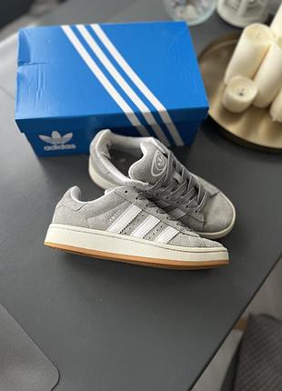 Кросівки жіночі adidas campus сірі