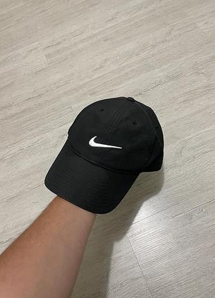 Бейсболка унісекс nike чорна
