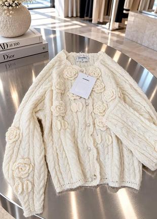 Светер chanel