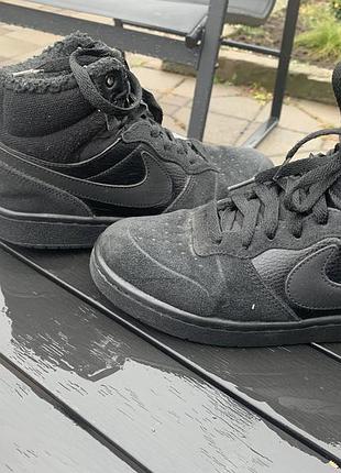 Кросівки підліткові nike чорні