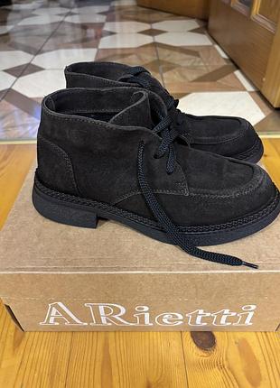Черевики жіночі arietti шоколадні, розмір 37, довжина устілки 24 см, натуральна замша