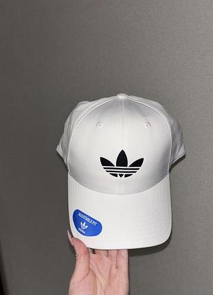 Кепка adidas originals trefoil trucker adjustable fit біла/cipa/ чорна. можливий опт!!!