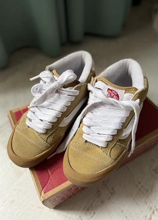 Кросівки унісекс vans old skool світло-коричневі