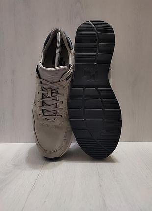 Кроссовки pius gabor 43- стелька 28 см 2