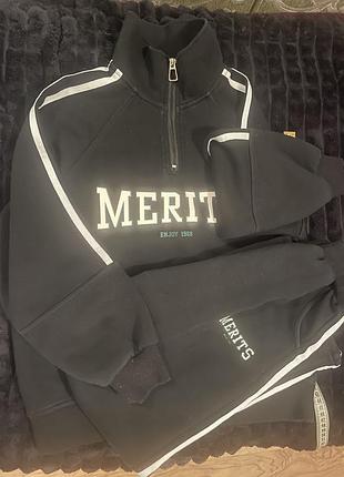 Спортивний костюм для дівчинки merit чорний з білими смужками