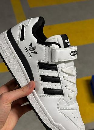 Кроссовки adidas forum low cl white/black 2