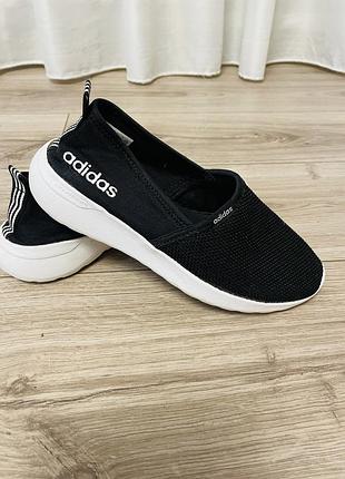 Кросівки жіночі adidas lite racer slip-on чорні