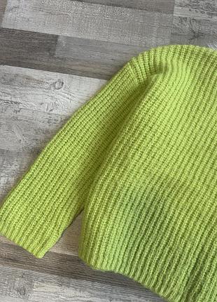 Фірмовий светр m/l 3