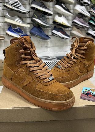 Чоловічі високі кросівки nike air force 1 high lv8 3 оригінал коричневі замша класичні осінні бу 40.5-41 р повсякденні преміальні теплі трендові