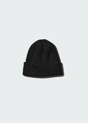 Шапка uniqlo чорна heattech ribbed beanie