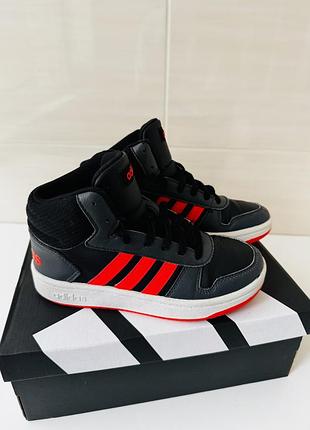 Кросівки adidas