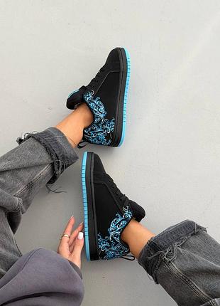Dc court graffik black blue sabbath pixie 3