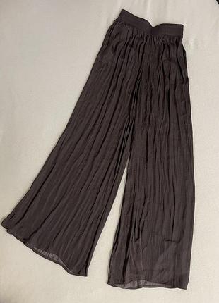 Ультралегкі летючі широкі штани zara, шоколадні , xs