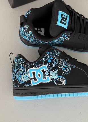 Dc court graffik black blue sabbath pixie