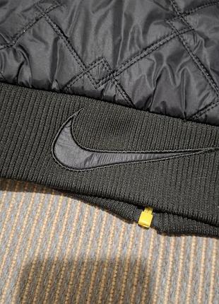 Демісезонна куртка nike 4