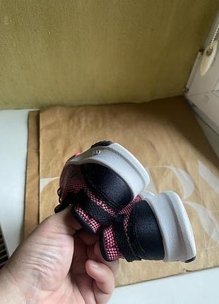 Кроссовки adidas 24 размер 8