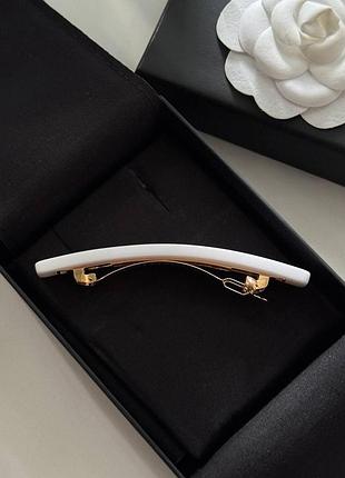 Шпилька miu miu автомат біла 2