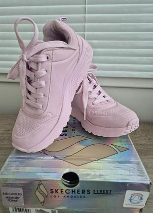 Кросівки для дівчинки skechers рожеві, розмір 35