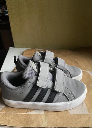 Кроссовки adidas 29 размер 8