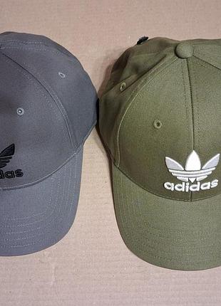 Бейсболка чоловіча adidas, бавовна, сіра та хакі