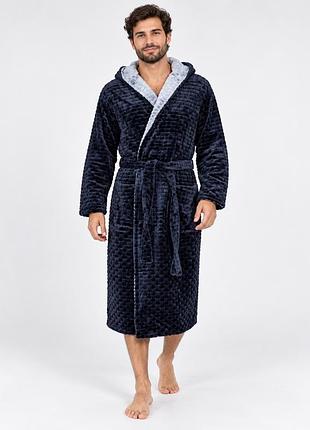 Мужской халат.