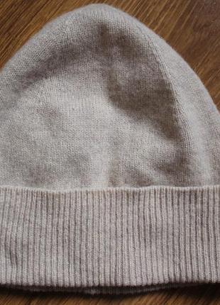 Жіноча біні  шерстяна шапка christian berg біні з мериносової вовни / 100% merino wool