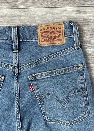 Оригінальні джинси levis high waisted taper 9