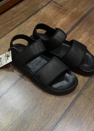 Босоніжки adidas унісекс