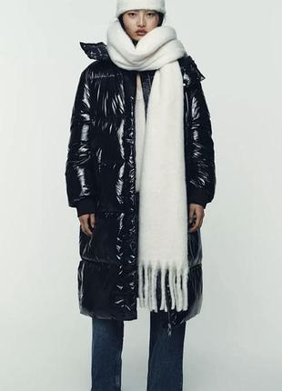 Must have. дуже тепла, довга, зимова куртка з капюшоном від іспанського бренду zara.
