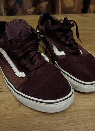 Кеды vans old skool бордовые, размер 42 (стелька 27см), с дефектом.