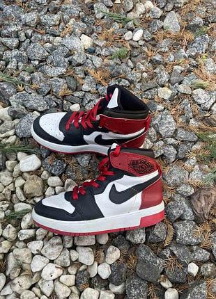 Кросівки дитячі високі в стилі air jordan 1 (рїї