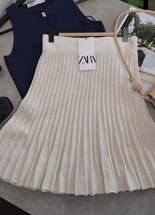 Вʼязана спідниця zara