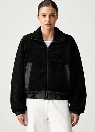 Urbanshop com ua hugo blueкороткая куртка женская fosser-1_b черная 50571898 размеры запитуйте