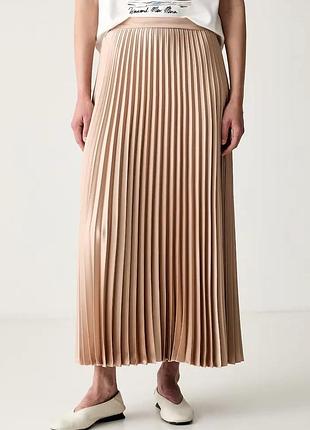 Urbanshop com ua weekend max maraплиссированная юбка wkdnicchia бежевая однотонная 2625106031600 размеры запитуйте