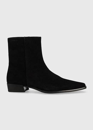 Urbanshop com ua vagabond shoemakers замшевые ботинки vagabond shoemakers nella женские цвет черный каблук блок размеры запитуйте