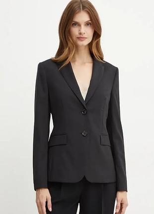 Urbanshop com ua bossвовняний піджак boss juleah колір чорний однобортний однотонний 50490035 розміри запитуйте