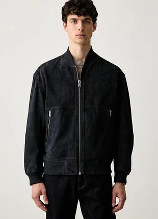 Urbanshop com ua boss orangeкуртка-бомбер чоловіча замшева jonorve темно-синя 50562519 розміри запитуйте
